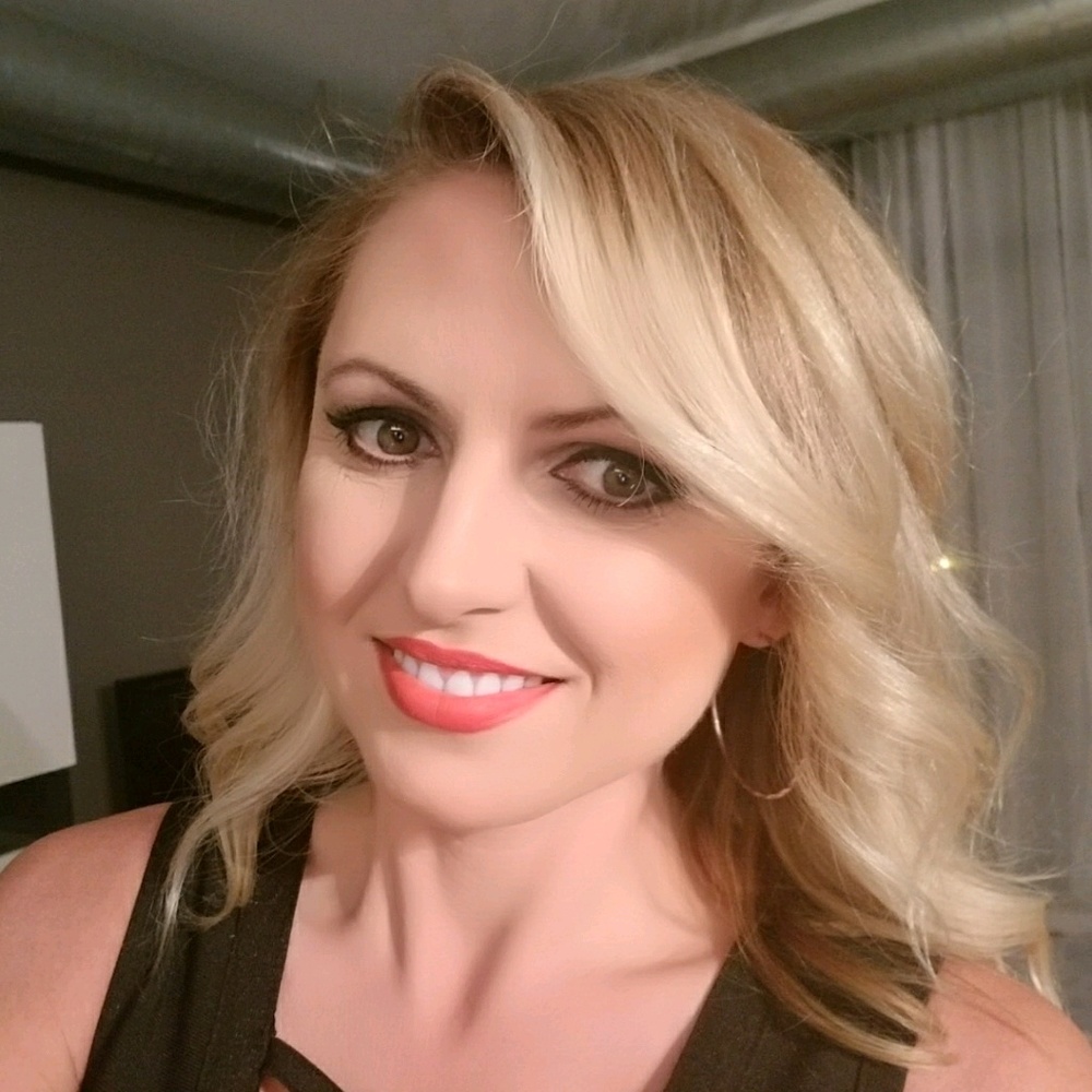 Meet your Posher, Agi